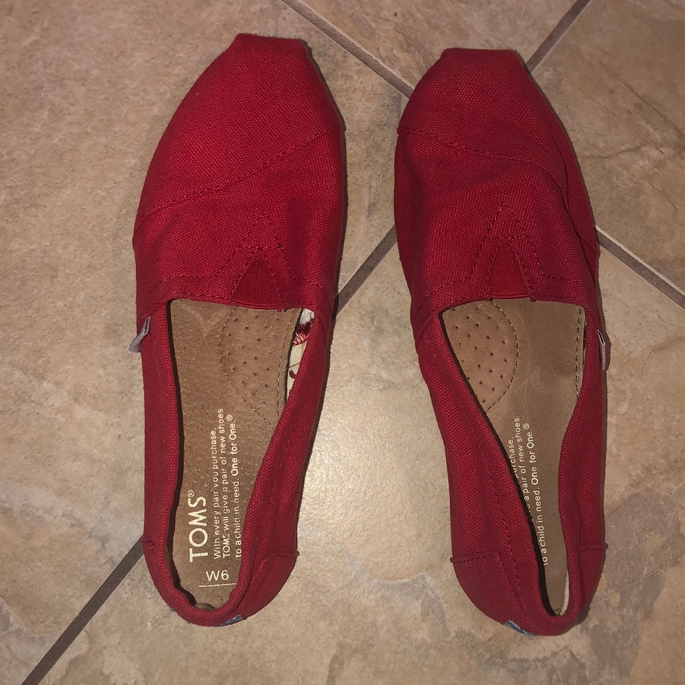 Red Toms slip on shoes- Excellent Condition